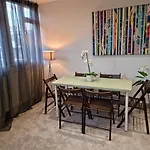 Remarkable 3-Bed Apartment in London